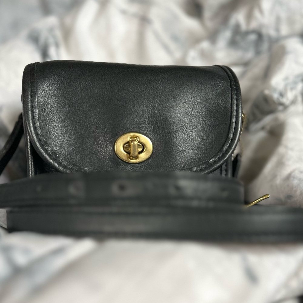 Vintage Coach Emmie bag